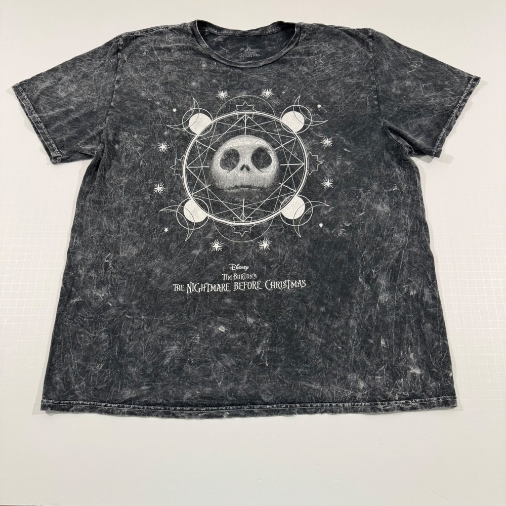 Disney T-Shirt Mens XL Gray Nightmare Before Christmas Jack Skellington Wash